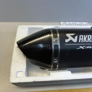 Silencieux échappement AKRAPOVIC YAMAHA 125 XMAX 2008 - 2016