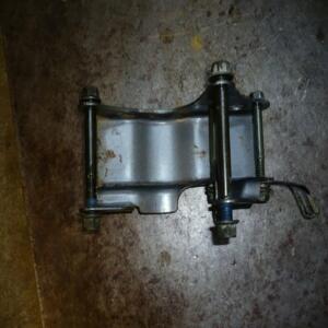 support moteur avant suzuki dr 125 1994 a 2002