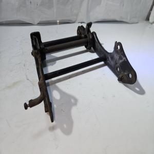 SUPPORT MOTEUR - YAMAHA YP MAJESTY 125 (2007 - 2010)