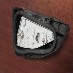 Support Porte Ampoules Feu Arriere gauche peugeot 106 AXO 5236 G
