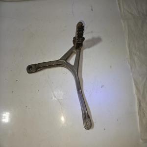 SUPPORT + REPOSE PIED DERBI SENDA R 50 2T type VTHSE  2003