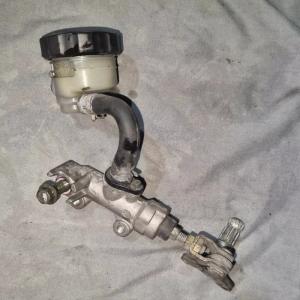 SUZUKI 750 GSXF MAITRE CYLINDRE DE FREIN ARRIERE TYPE JS1AK - 1998/2006