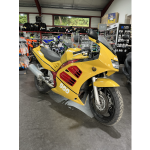 Suzuki 900 rf