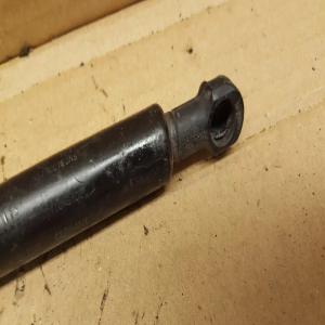 Vérin Hayon Coffre Volvo S60 8652462 30799160 30716057 8650233 31278321