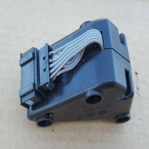 VOLKSWAGEN GOLF 5 AMPLIFICATEUR ANTENNE REF 1K0035463D 1K0035463 D