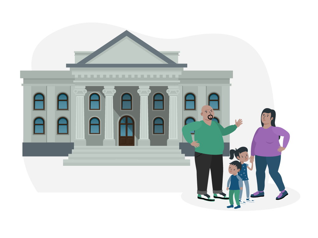 Familie Abadi (Mutter, Vater und zwei Kinder) stehen vor einem Gerichtsgebäude.