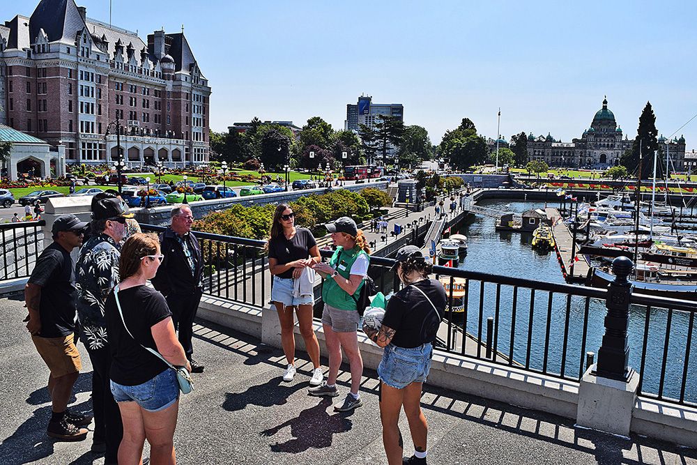 Full-day exploration tours and activities BC coach tours