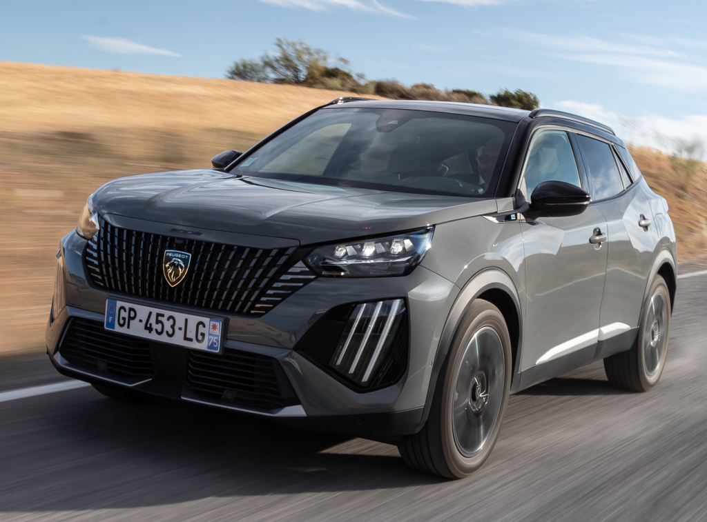 Véhicule Peugeot E-2008