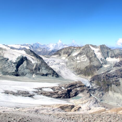 Refuge Albert 1er et glacier du Tour – 2702m
