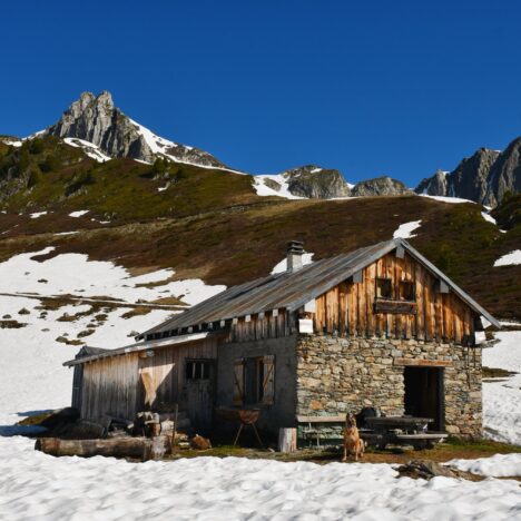 Cabane du Charbon – 1660m