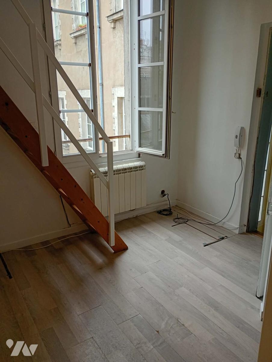 Vente Appartement - 1 pièce(s) - 12.33 m²0