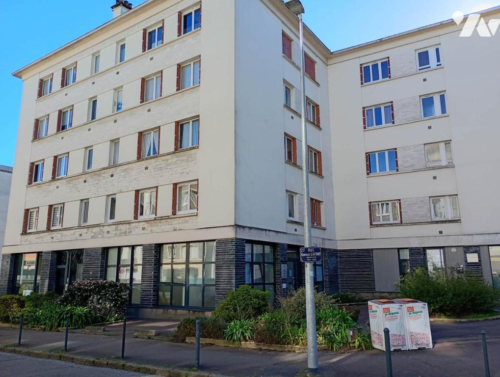 Vente Appartement – 4 pièce(s) – 100.98 m²