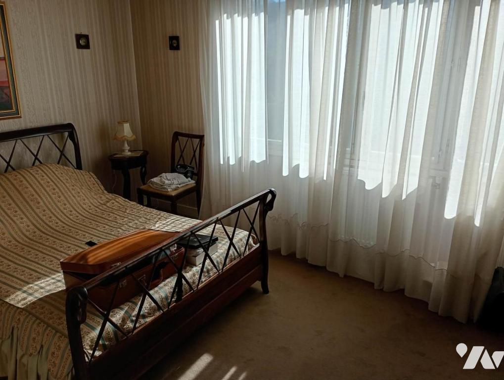 Vente Appartement - 4 pièce(s) - 100.98 m²6