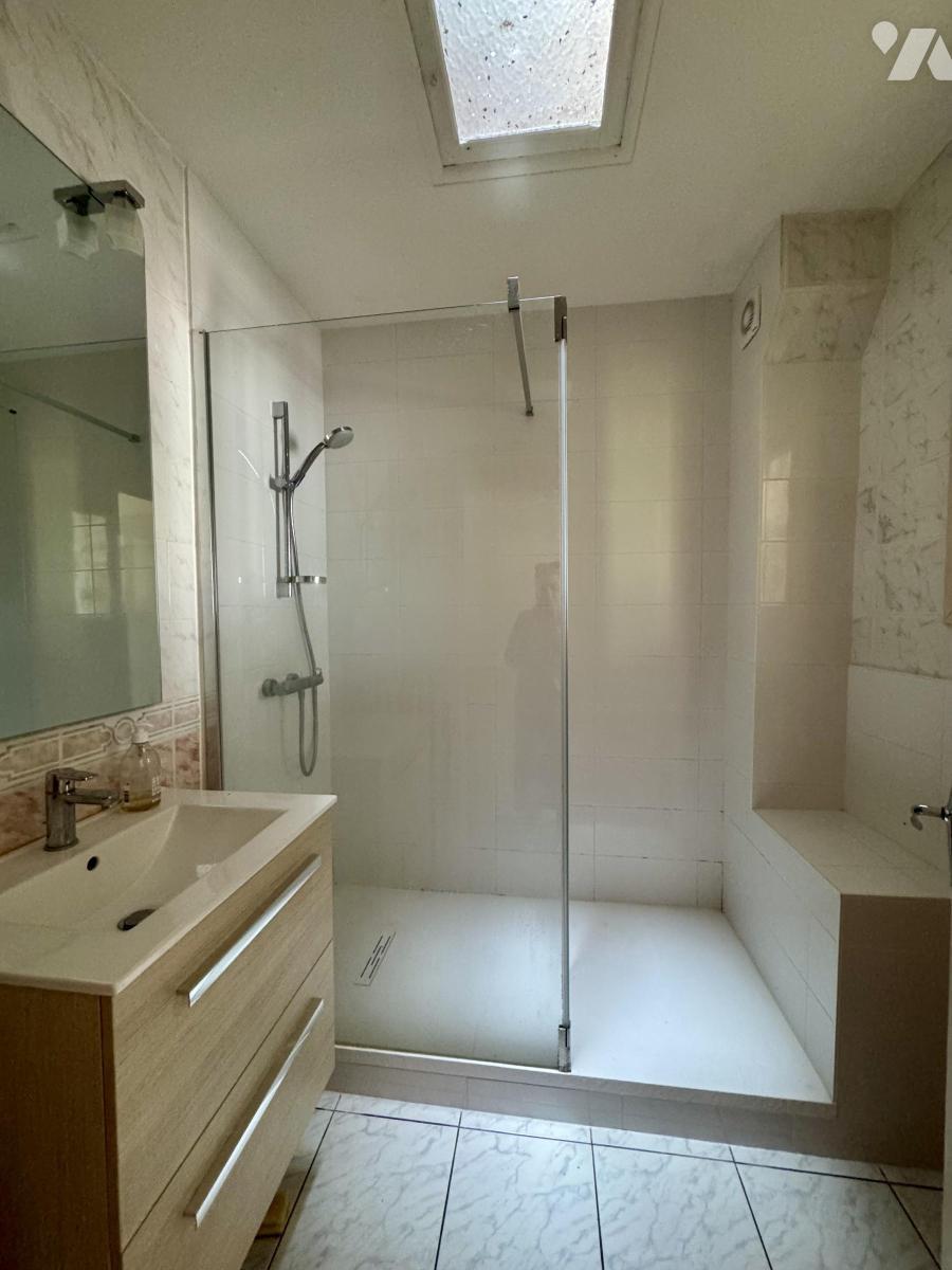 Vente Maison - 6 pièce(s) - ST ETIENNE DE MONTLUC (44)4
