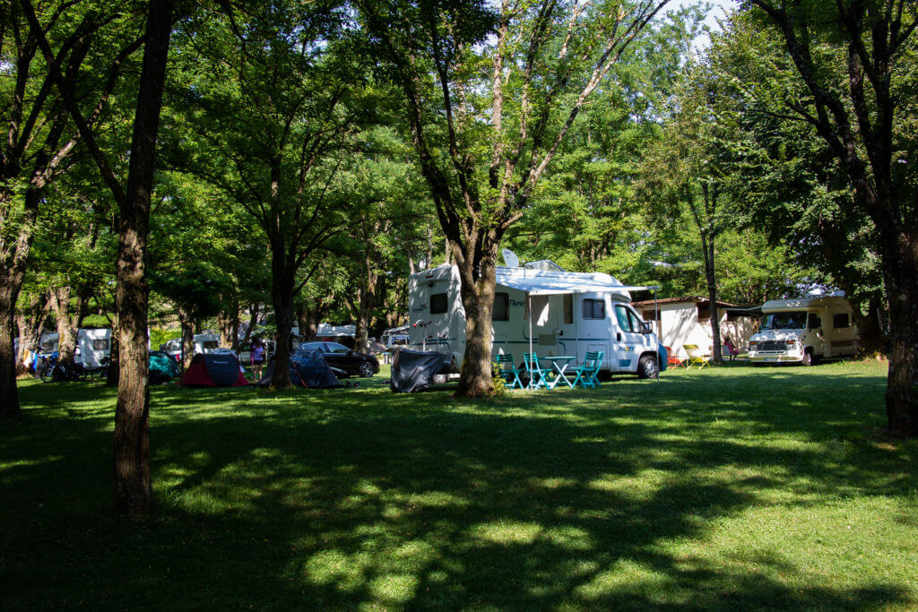 Présentation camping avec emplacement