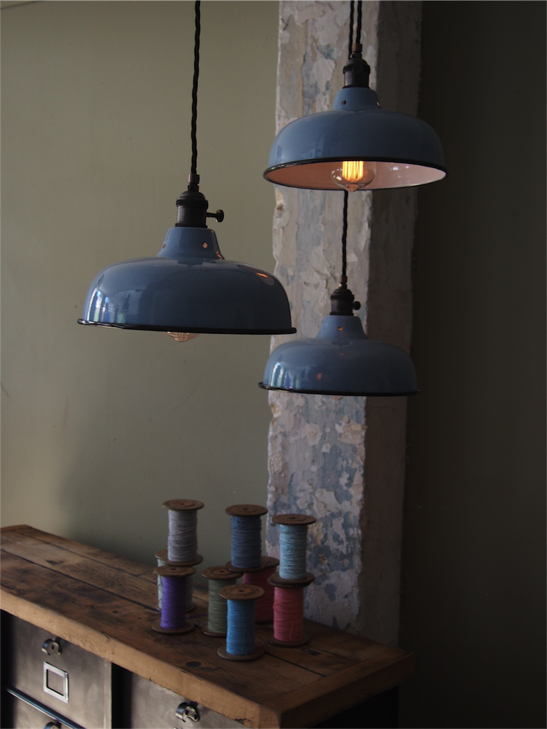 abat jour emaille lampe industrielle bleu ciel – Image 5