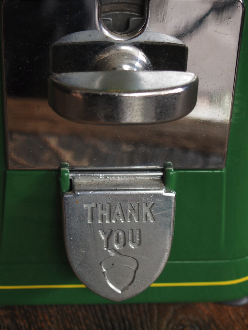 Distributeur à bonbon Americain 1950 john deere – Image 11