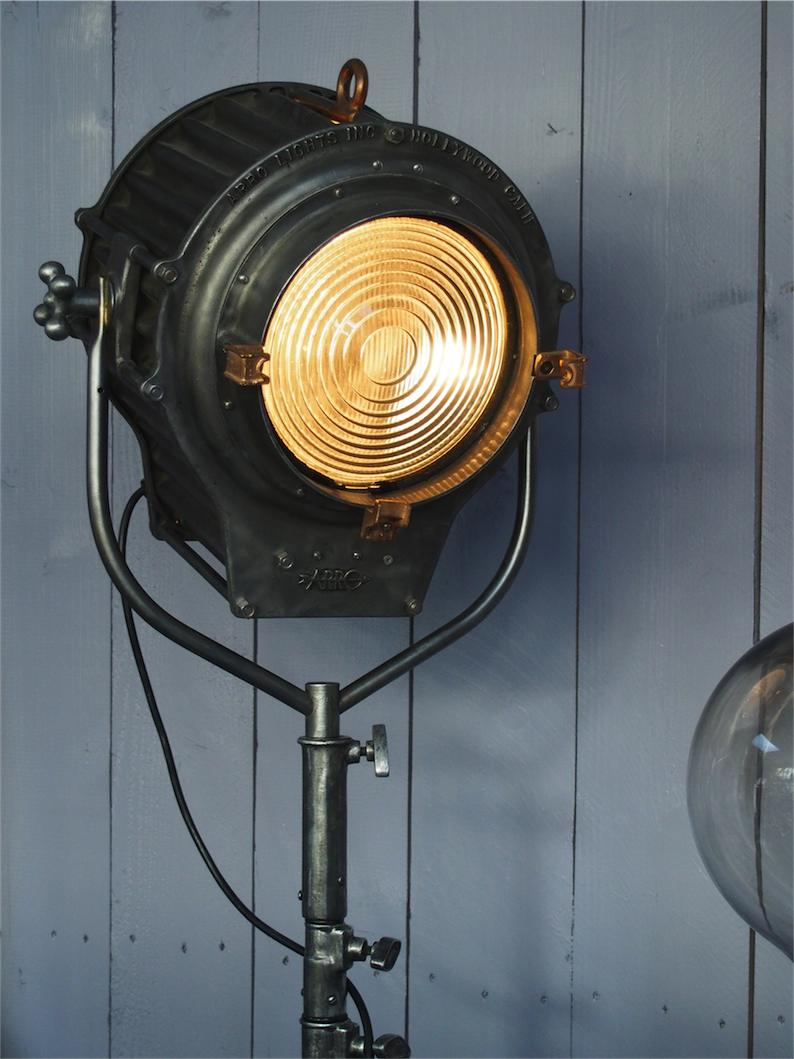 tres rare projecteur cinema ARRO studio Hollywood – Image 2