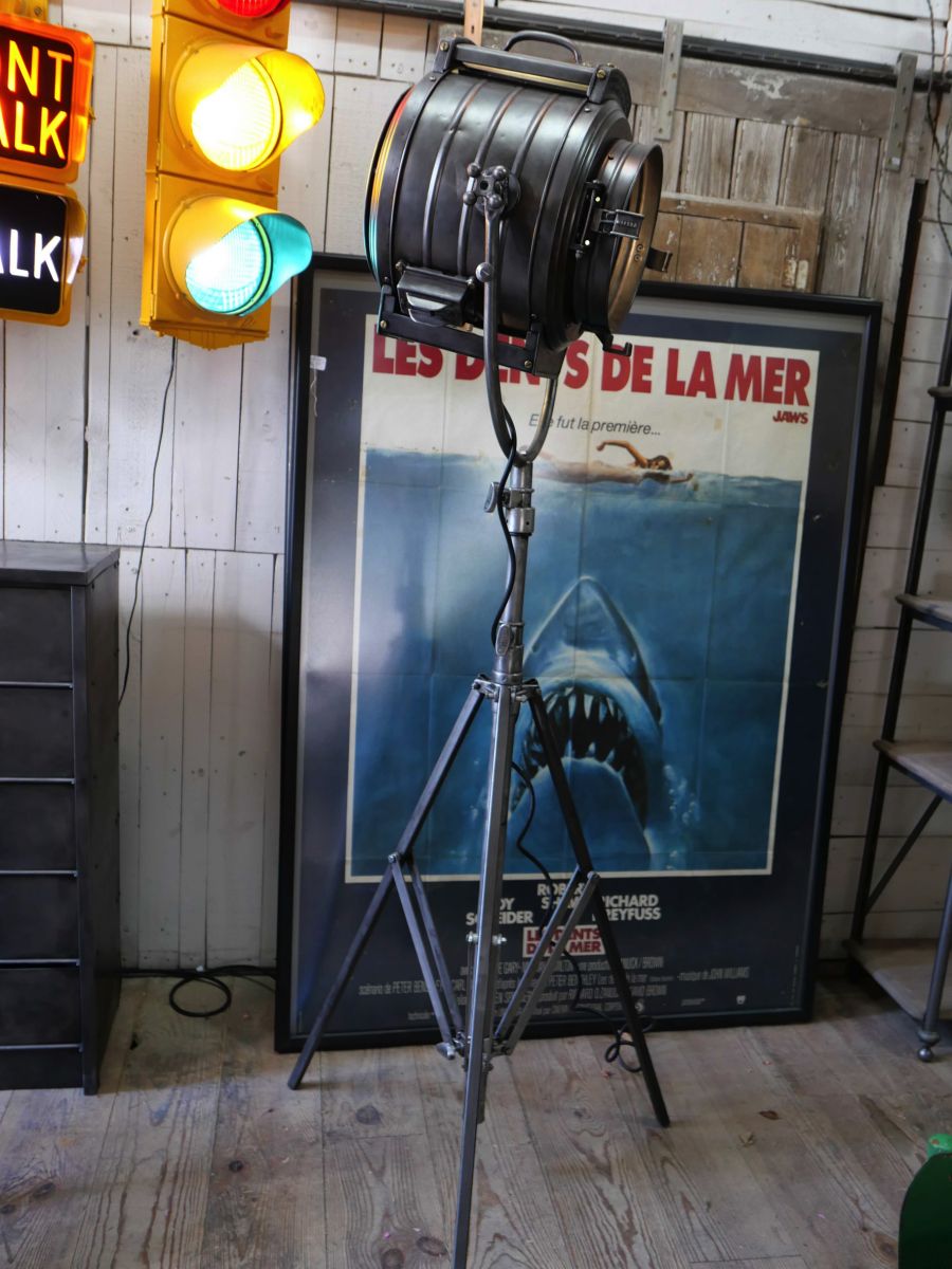 projecteur cinema MCALISTER des studios Hollywood Californie pied tripod – Image 21
