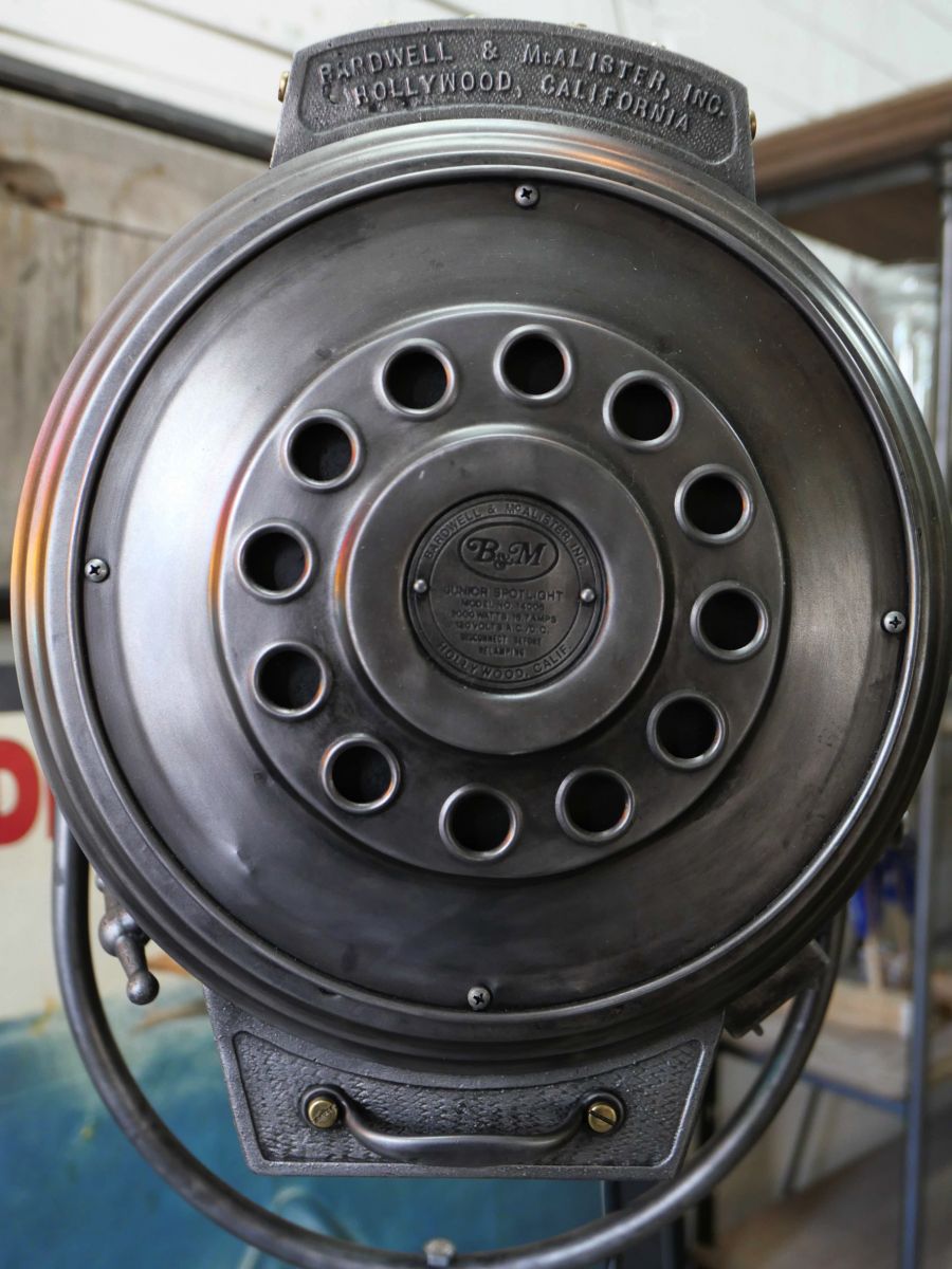 projecteur cinema MCALISTER des studios Hollywood Californie pied tripod – Image 11