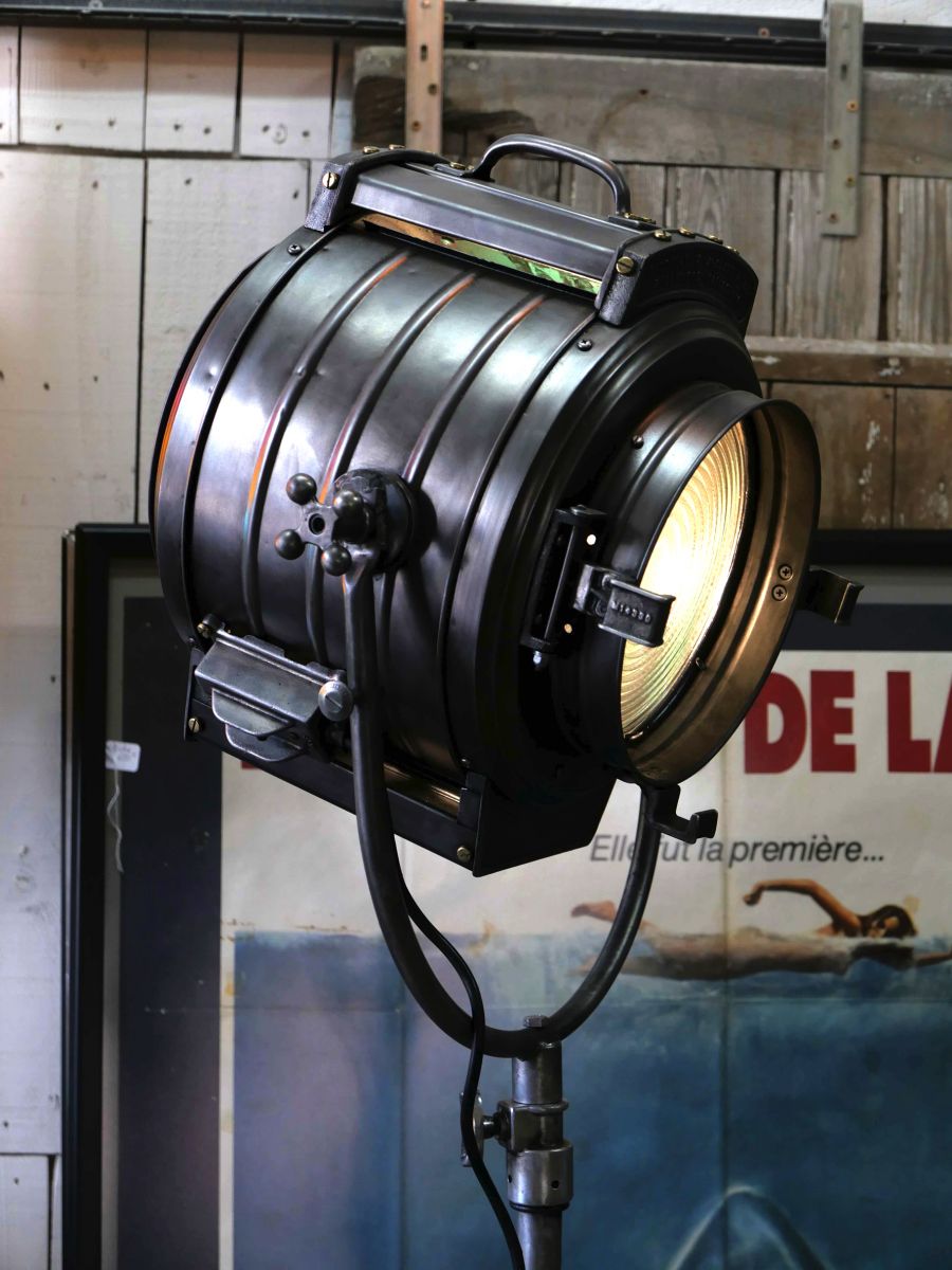 projecteur cinema MCALISTER des studios Hollywood Californie pied tripod – Image 6