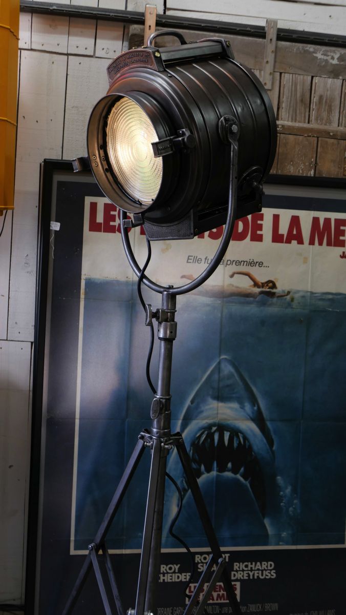 projecteur cinema MCALISTER des studios Hollywood Californie pied tripod – Image 22