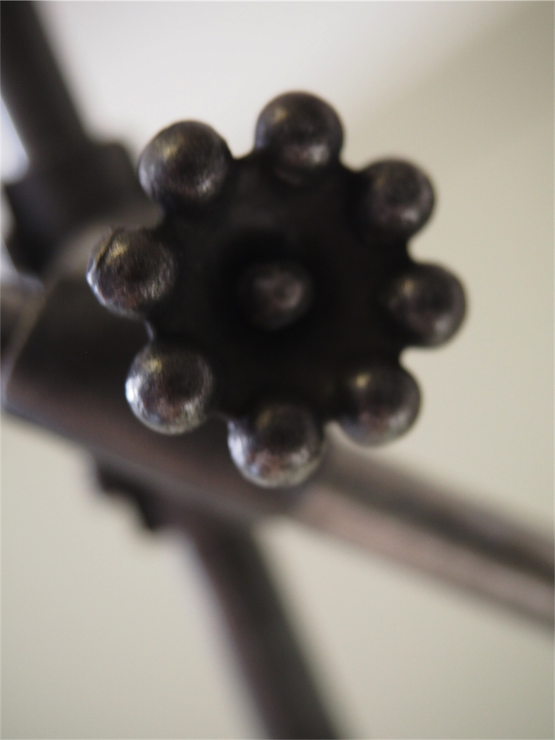 Rare Lampe applique O.C. White Industrielle opaline blanche la lampe de reference a new york dans les loft – Image 19