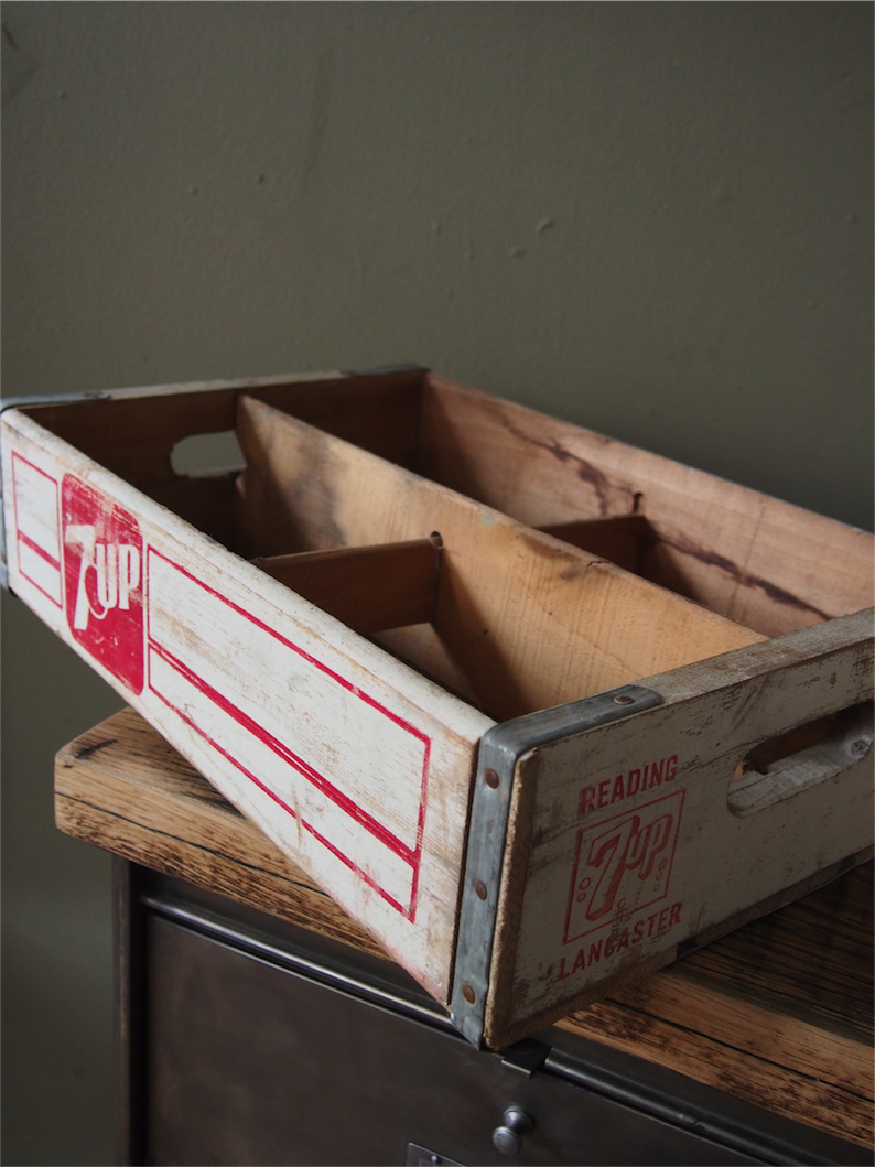 caisse bois brasserie café Seven Up – Image 9