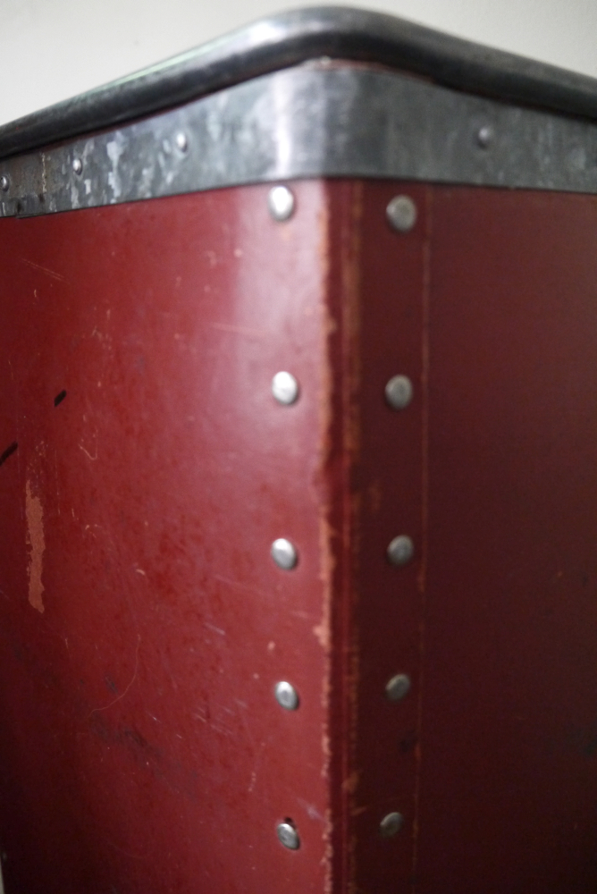 ancienne grande caisse suroy d'usine textile couleur d'origine – Image 6