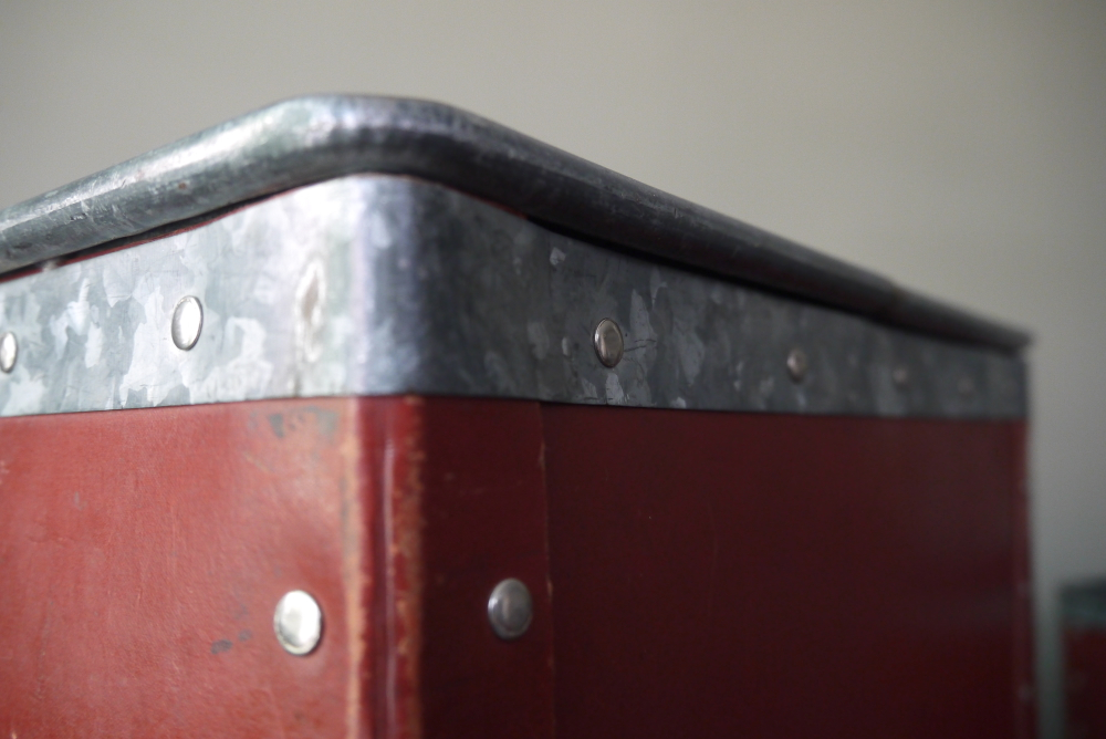 ancienne caisse suroy d'usine textile couleur d'origine – Image 7