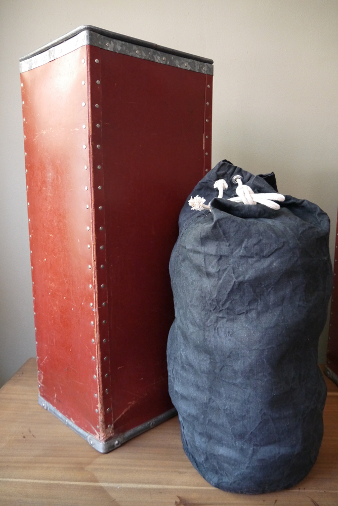 ancienne grande caisse suroy d'usine textile couleur d'origine – Image 4