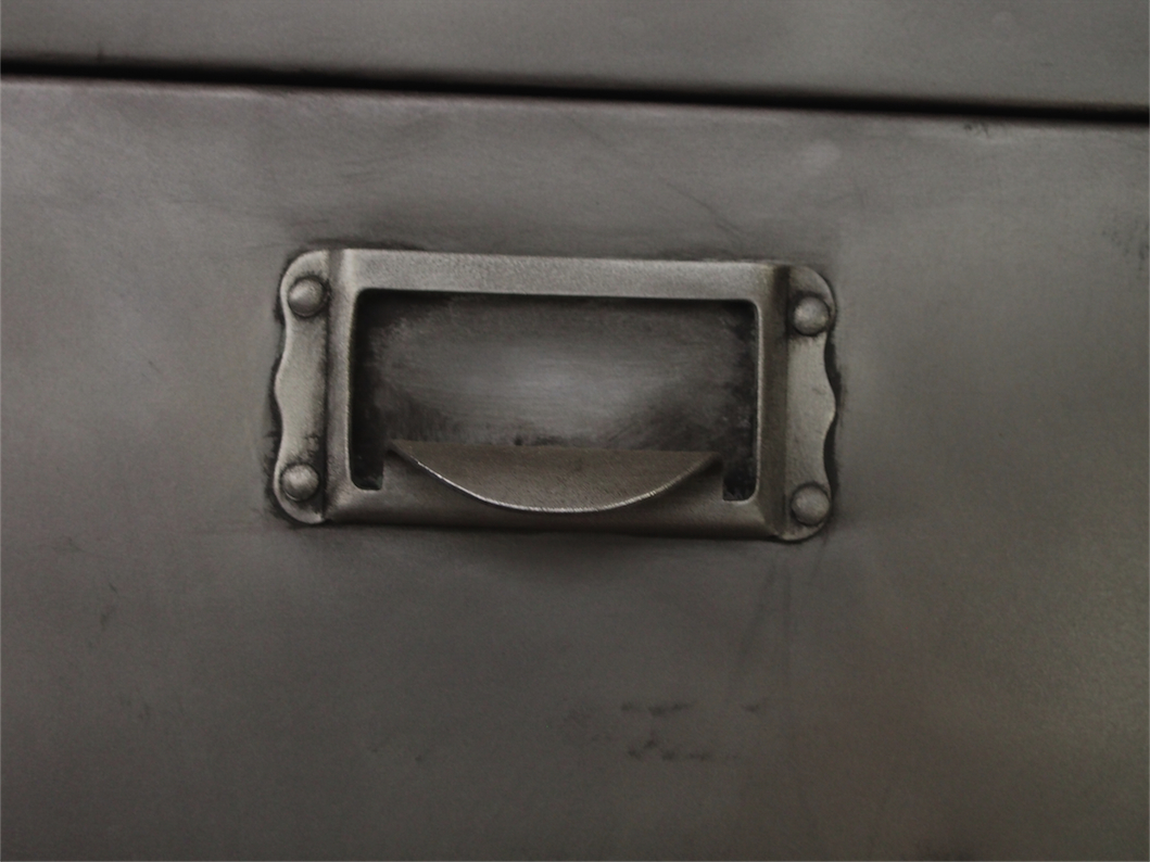 ancien grand meuble 10 casiers industriel a clapet – Image 10