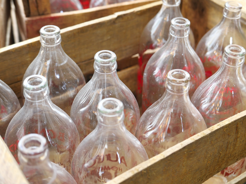 ancienne consigne bouteille au bon lait rouge – Image 3