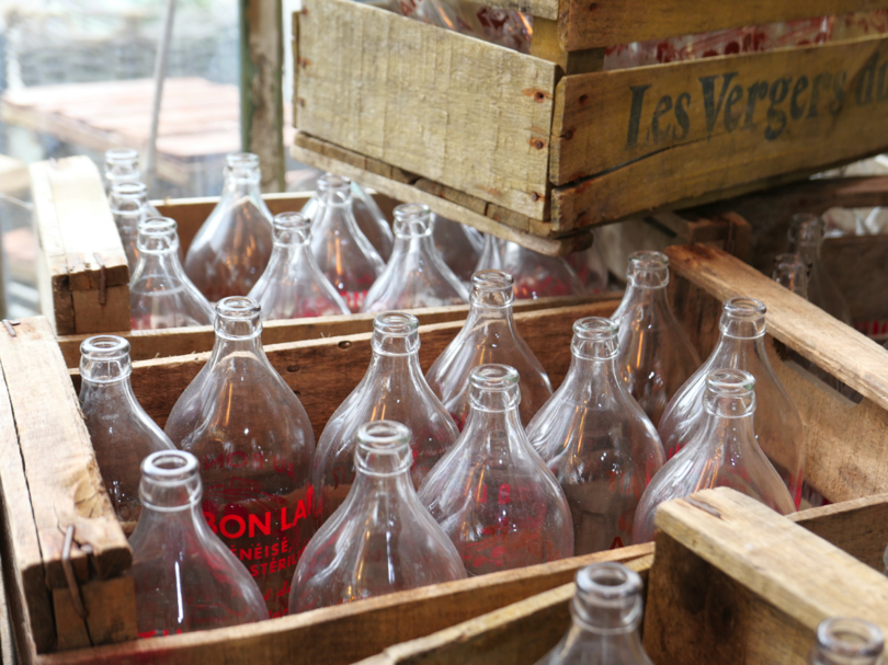 ancienne consigne bouteille au bon lait rouge – Image 9