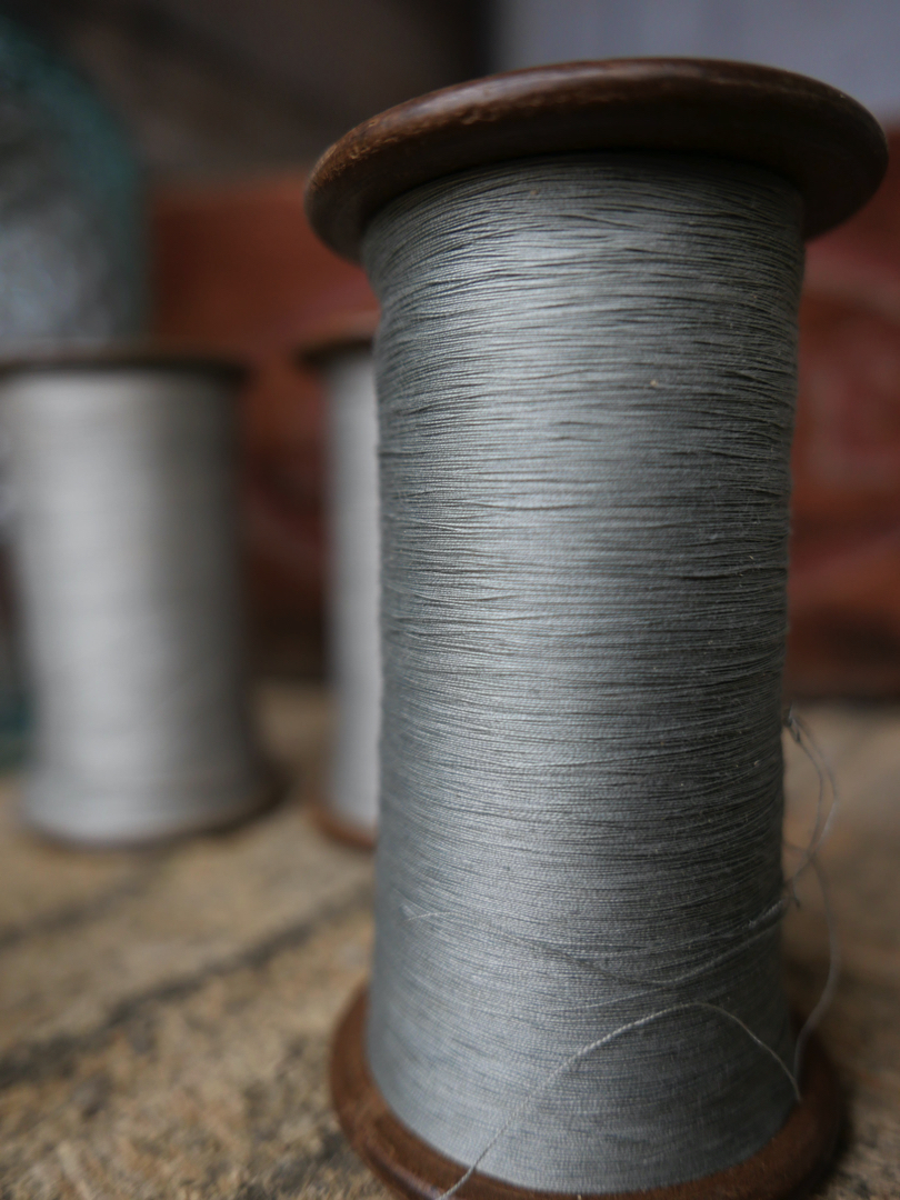 Lot de 4 bobines des anciennes filatures Lyonnaises gris – Image 5