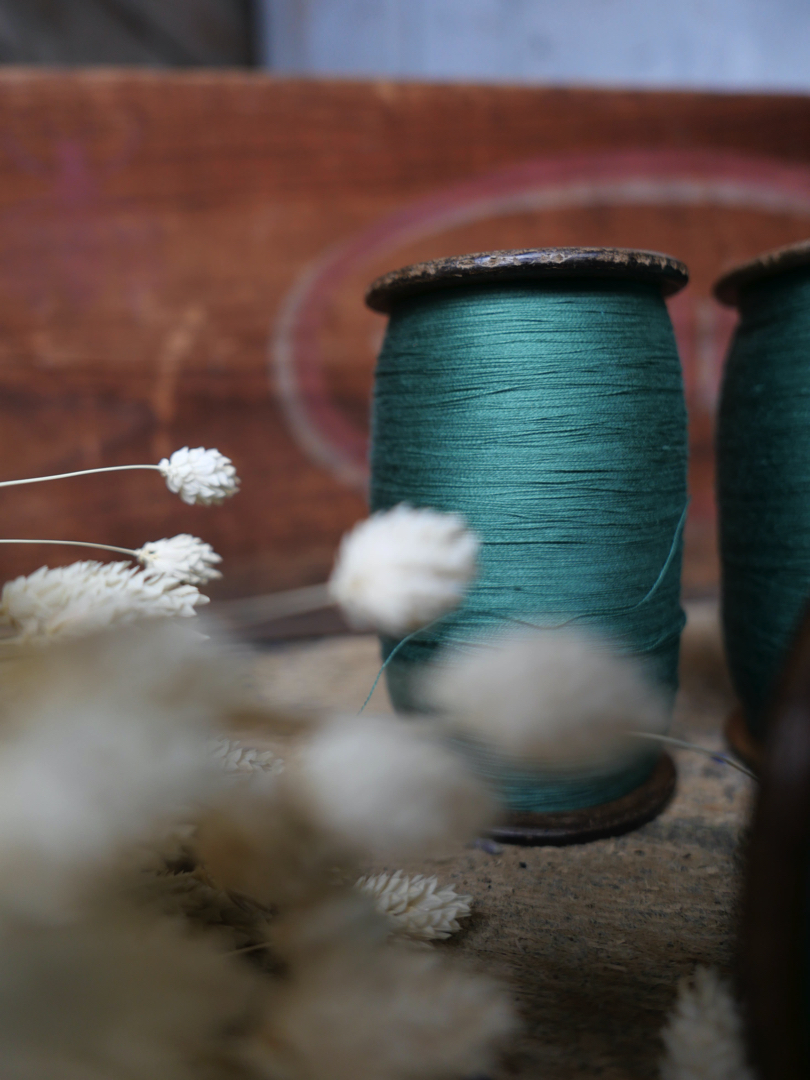 Lot de 4 bobines des anciennes filatures Lyonnaises vert sapin – Image 6