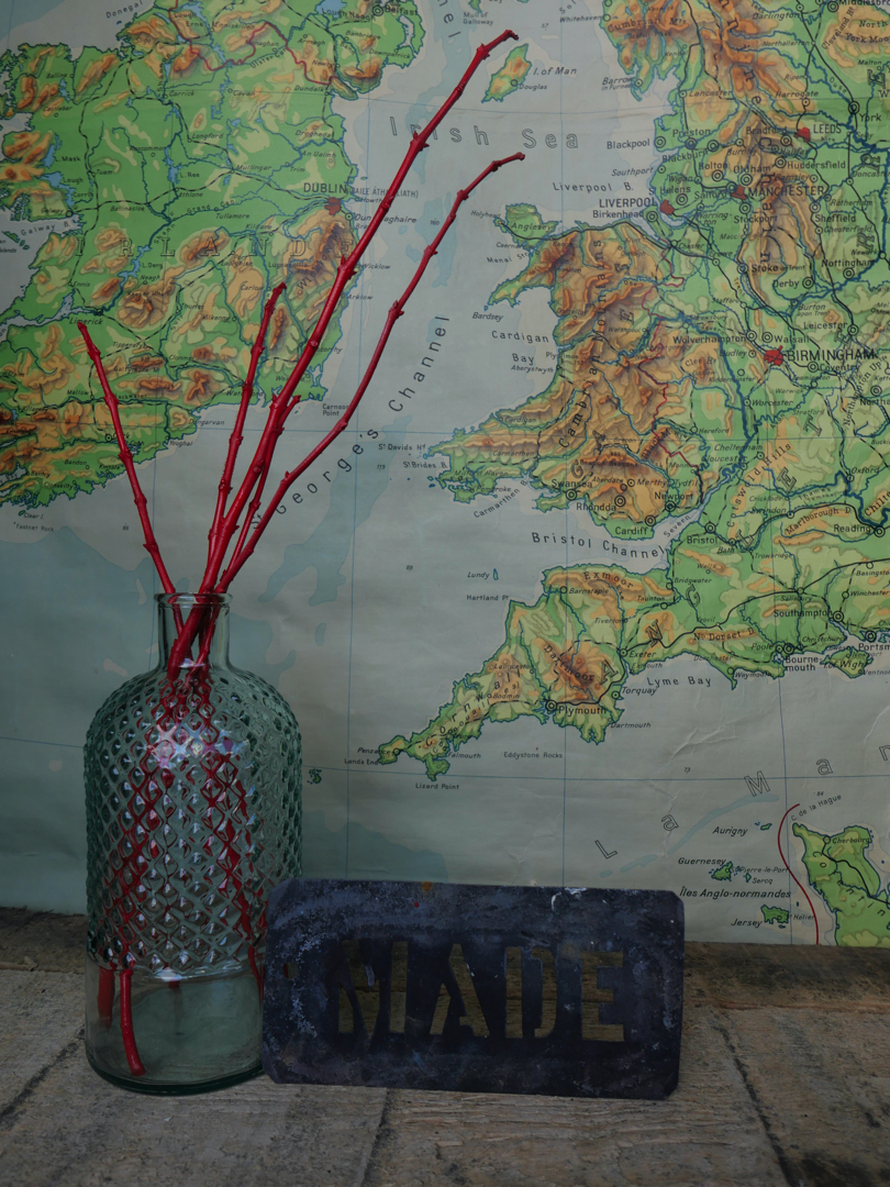 ancien pochoir marquage transport caisse de musee / Made – Image 2