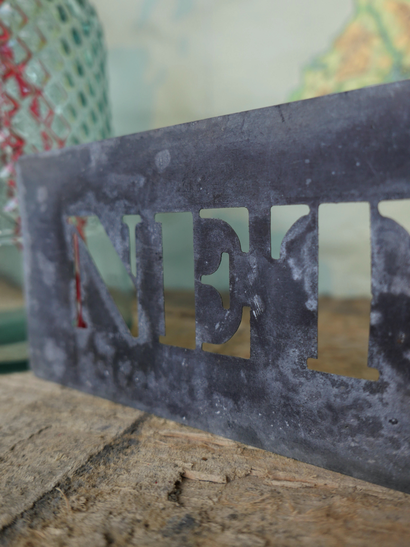 ancien pochoir marquage transport caisse de musee / Net – Image 4