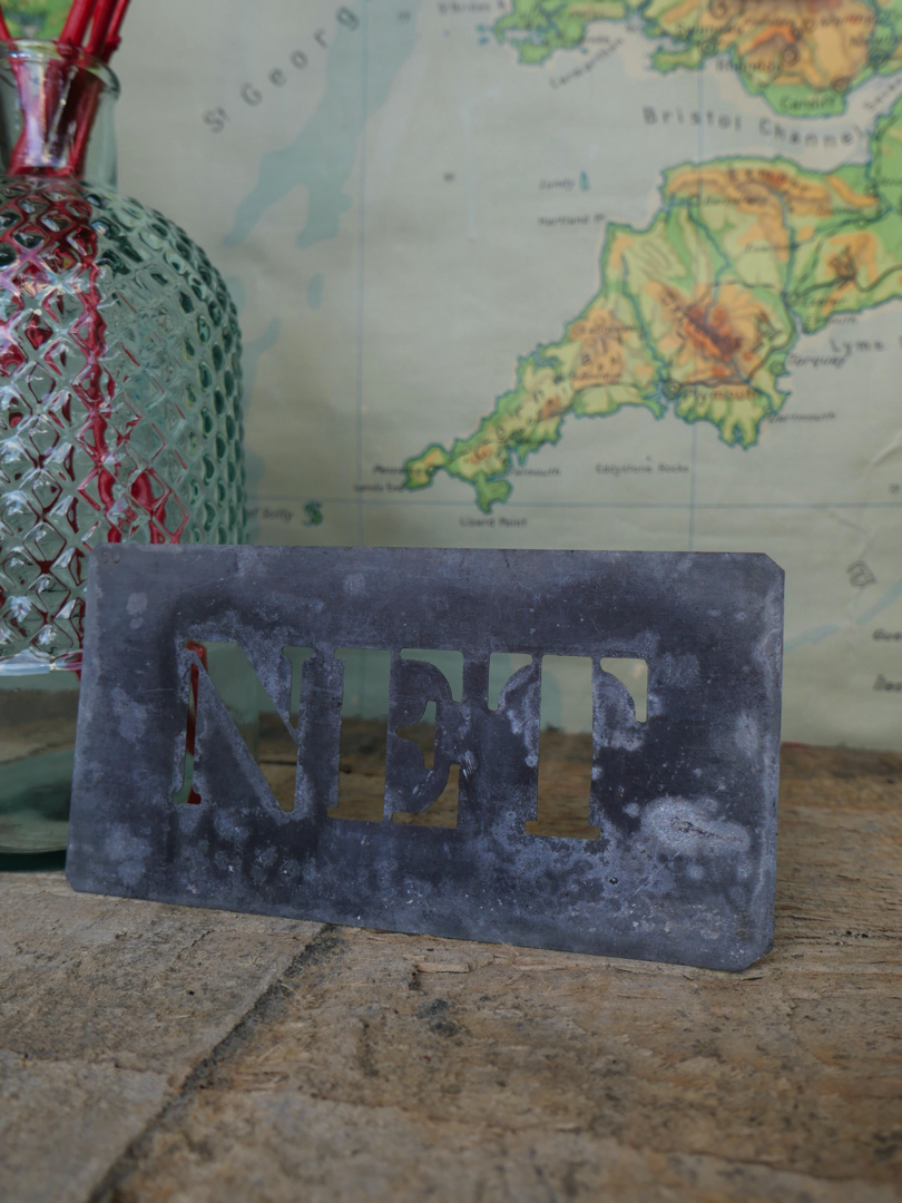 ancien pochoir marquage transport caisse de musee / Net – Image 3