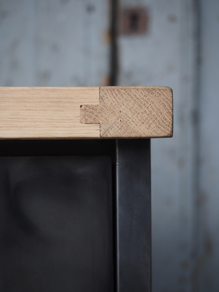 ancien grand meuble 12 casiers industriel strafor plateauchene massif – Image 13