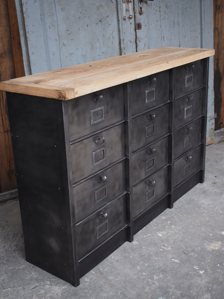 ancien grand meuble 12 casiers industriel strafor plateauchene massif – Image 17