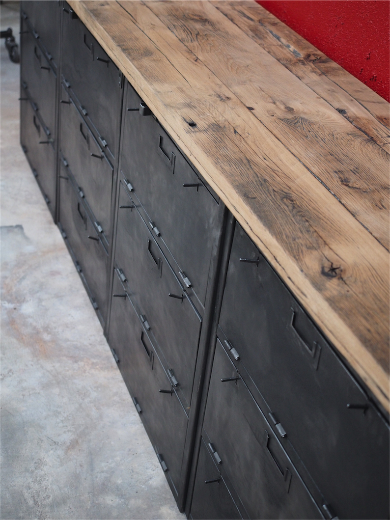 enfilade industrielle 12 compartiments atelier militaire plateau vieux chene massif – Image 5