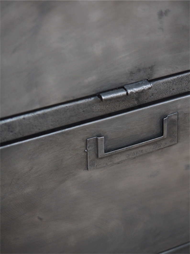 enfilade industrielle 12 compartiments atelier militaire plateau vieux chene massif – Image 10