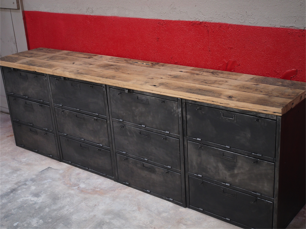 enfilade industrielle 12 compartiments atelier militaire plateau vieux chene massif – Image 15