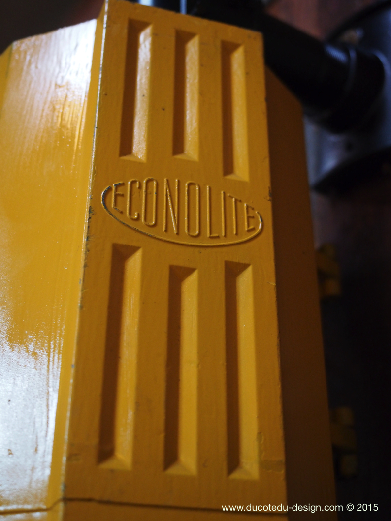 New York feu dont walk americain vintage USA jaune d'origine avec fixations murale – Image 9