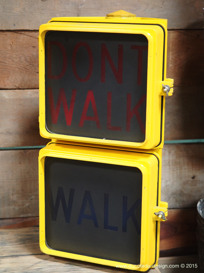 feu dont walk americain vintage USA jaune a poser – Image 3