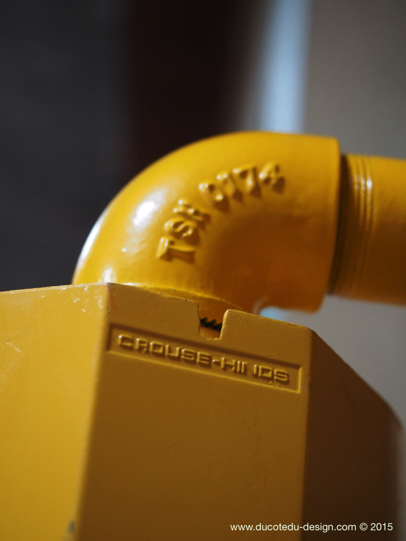 feu dont walk americain vintage USA jaune d'origine avec fixations murale – Image 10