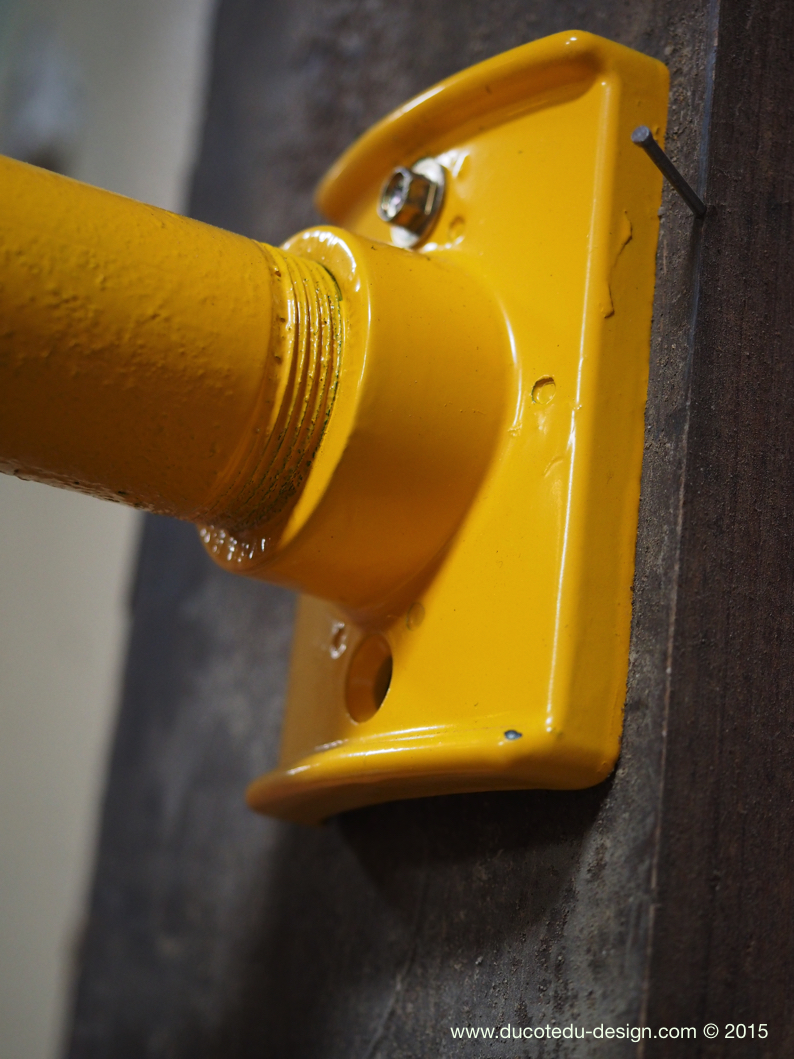 feu dont walk americain vintage USA jaune d'origine avec fixations murale – Image 11