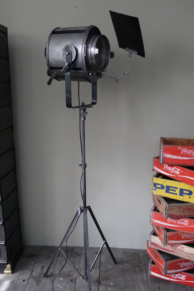 Projecteur de cinema Cremer Paris entierement d'origine – Image 2