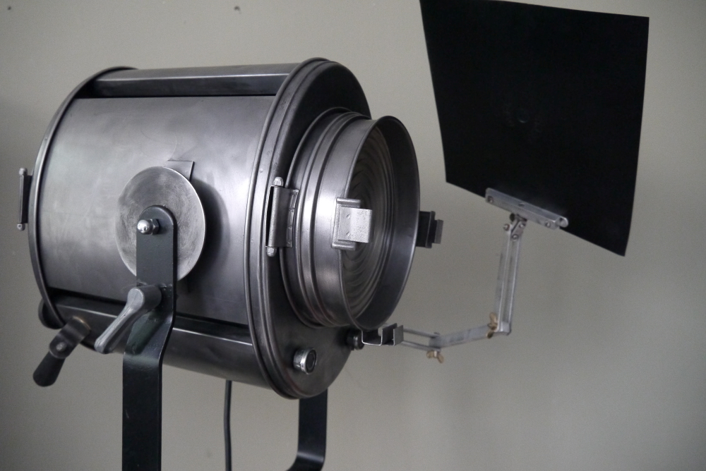 Projecteur de cinema Cremer Paris entierement d'origine – Image 7